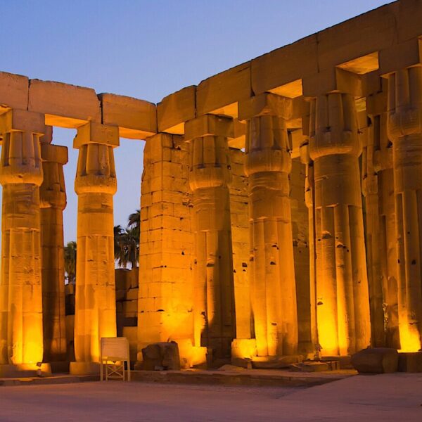 Karnak-and-Luxor-temple-sound-and-light-show